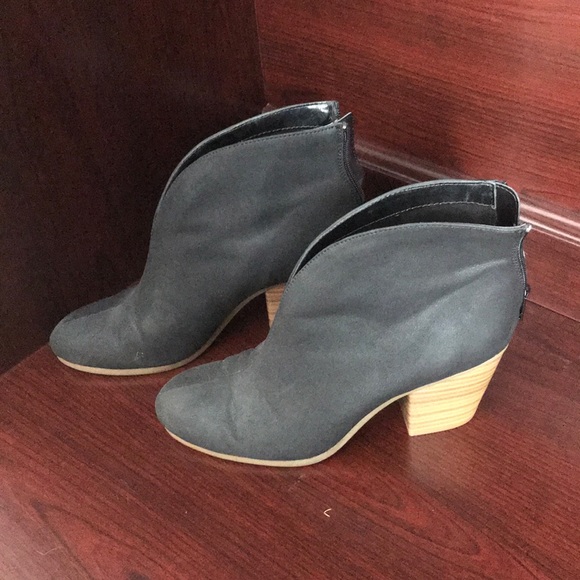AEROSOLES Shoes - Ankle Boots!